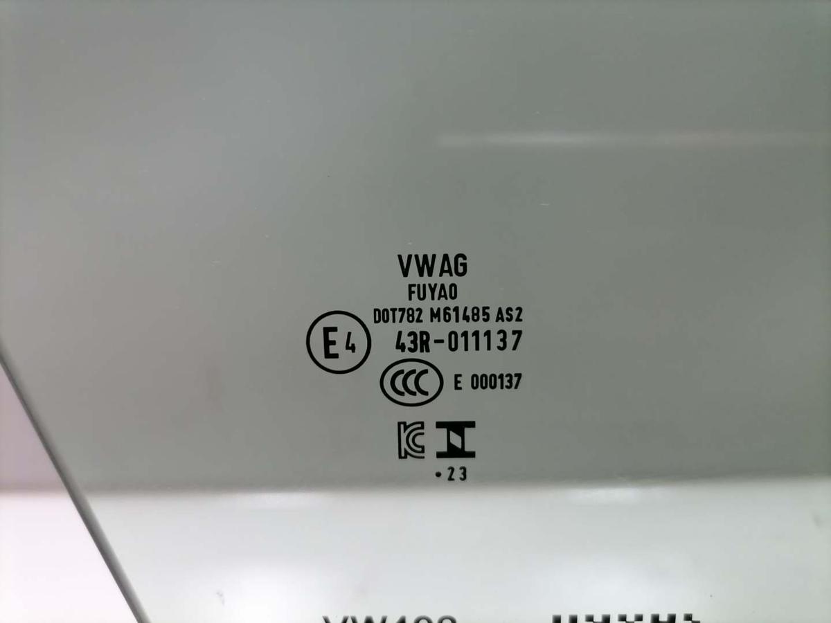 VW Passat B9 original T&uuml;rscheibe vorn rechts Bj.2024